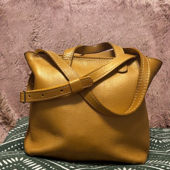 Portland Leather Goods PLG UNICORN Honeycomb gold Zippered Mini Crossbody Tote - Picture 3 of 15